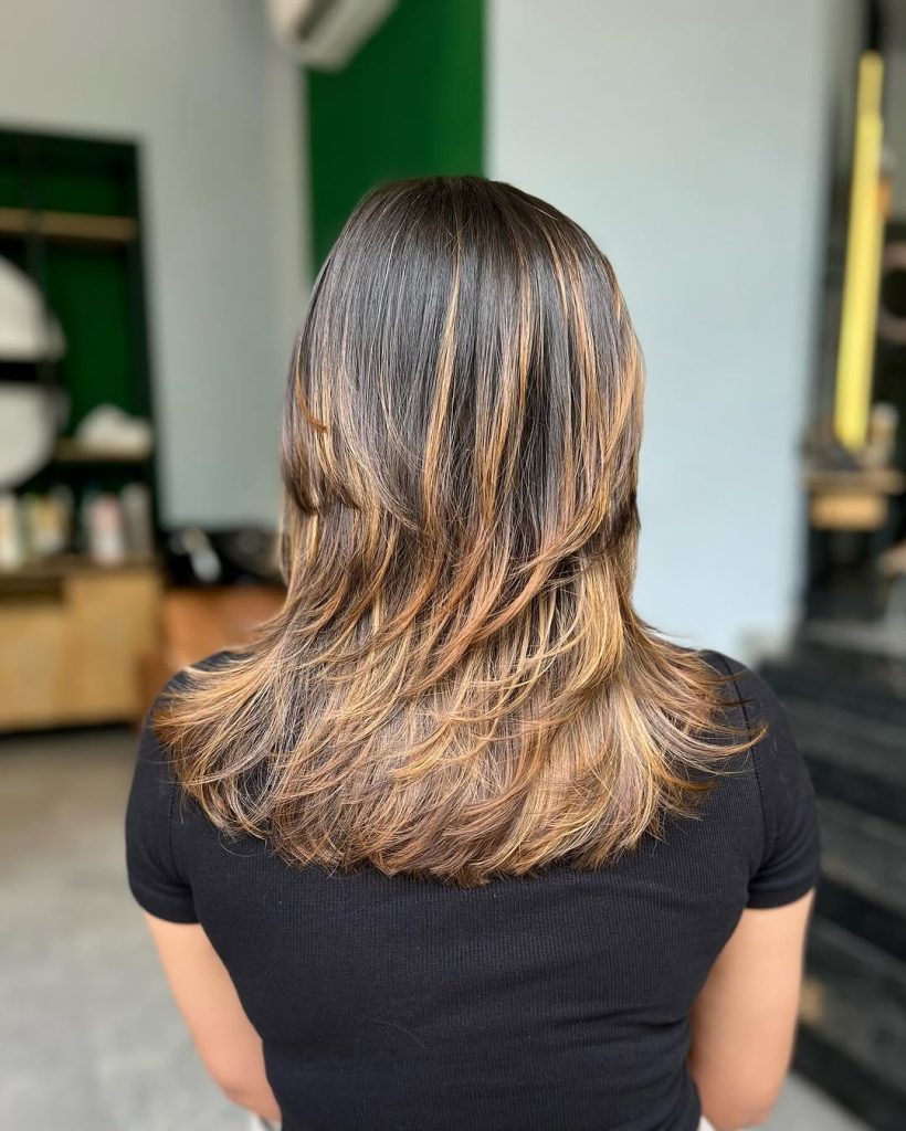 Choppy Layers Hairstyles for Medium Length Hair Women  – zazzlesalons – 1