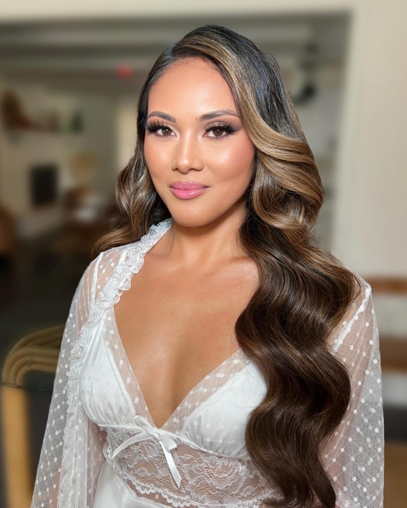 Side-Parted Soft Waves for women – micki_hairartistry